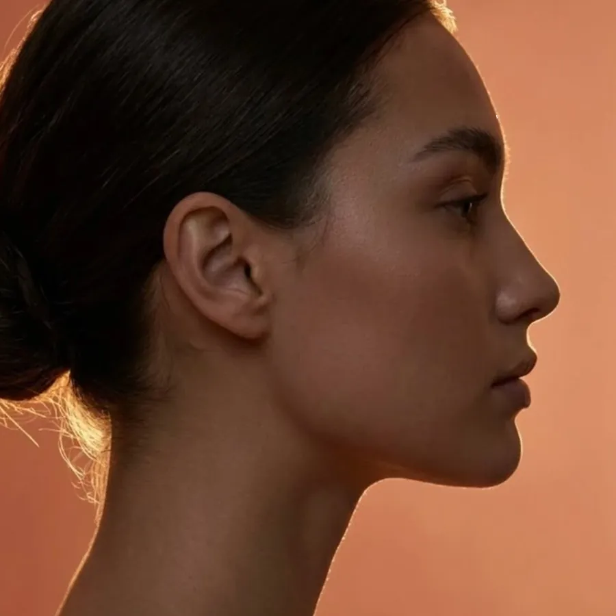 The image engine maps the nose profile and marks what could change